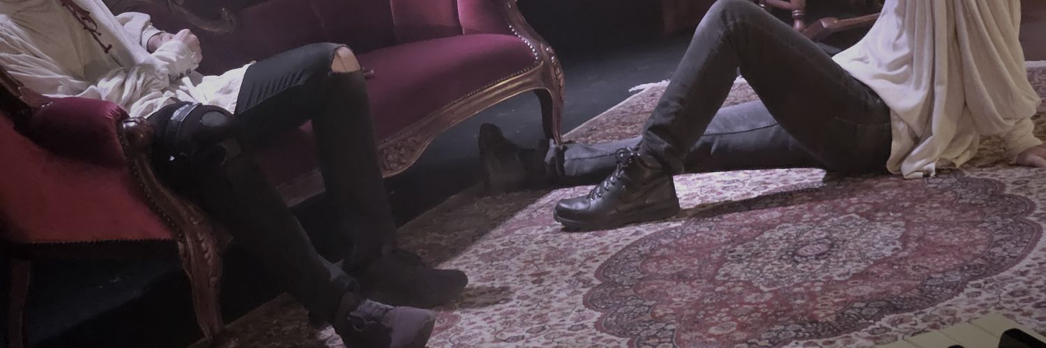 glassesessalg's profile banner image