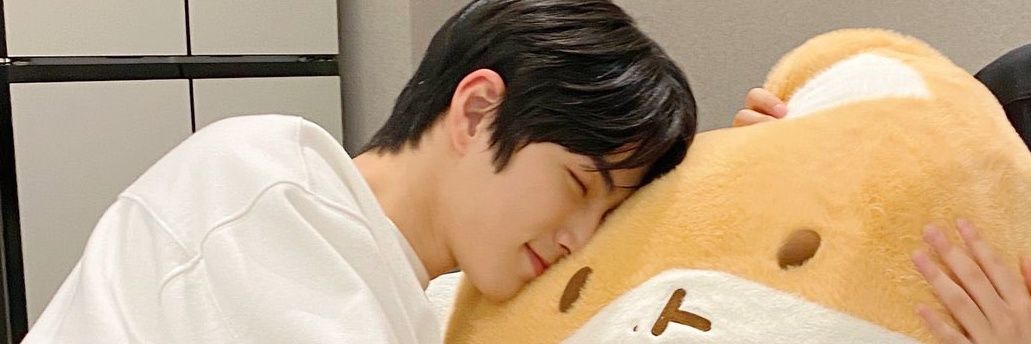 Pink_punk​ | Yojang(⁠ ⁠ꈍ⁠ᴗ⁠ꈍ⁠) banner