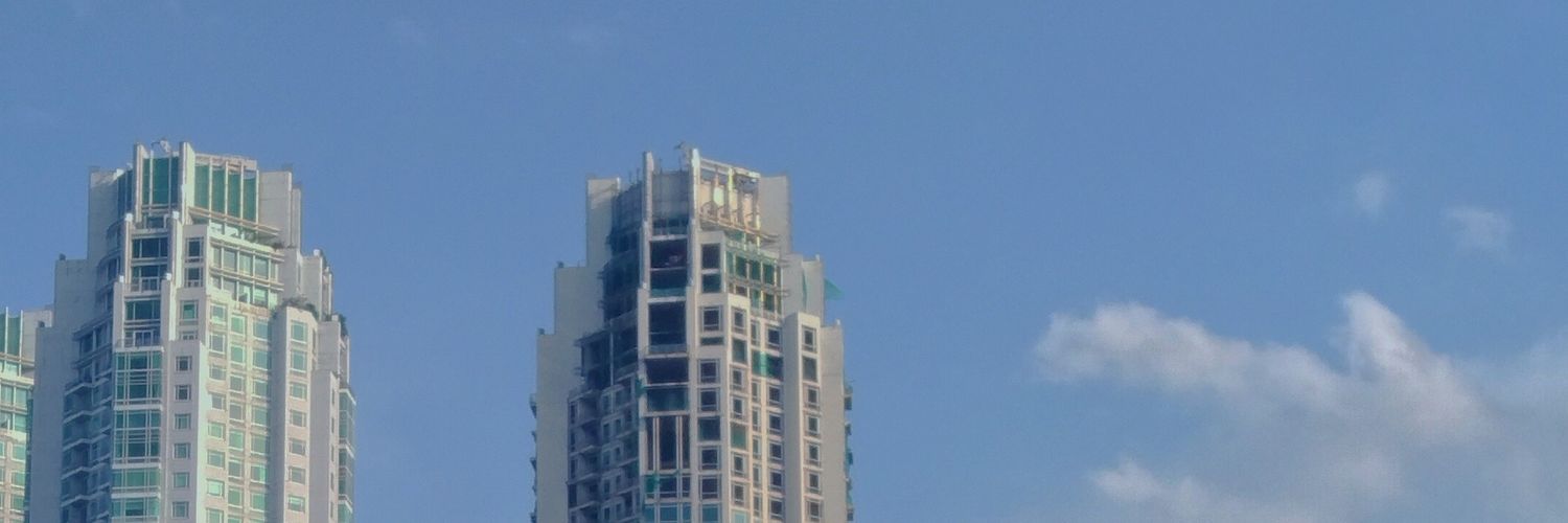 Aurum banner