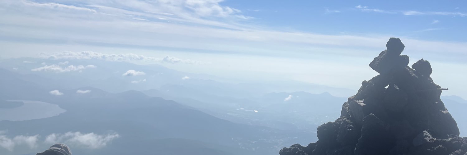 maronSy3104's profile banner image