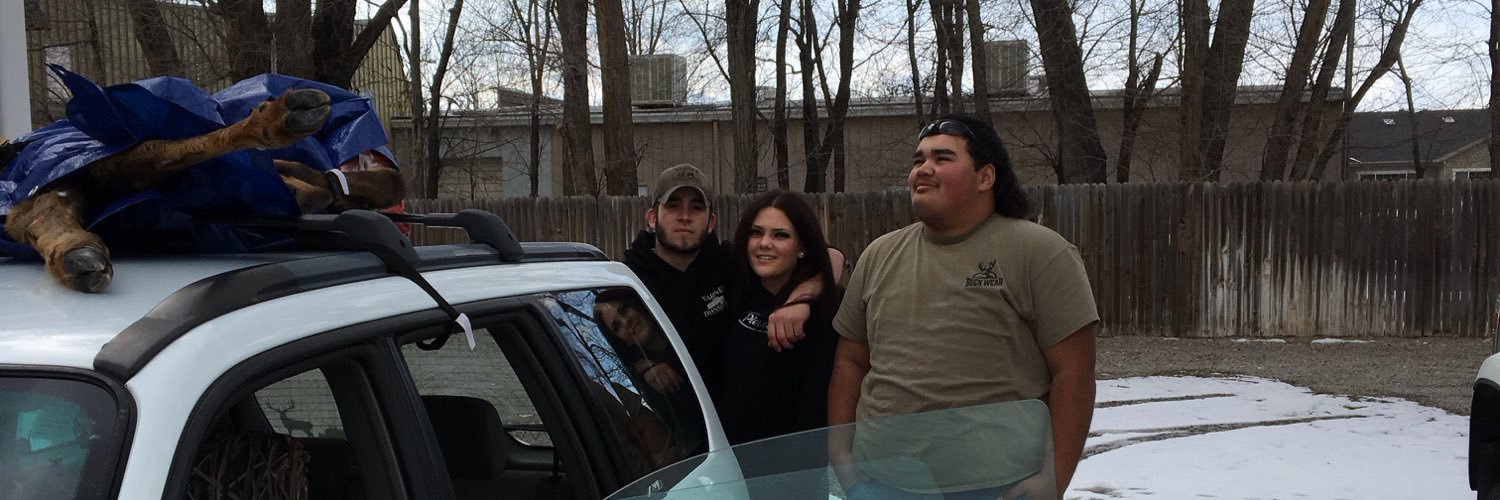 kaylaschiro's profile banner image