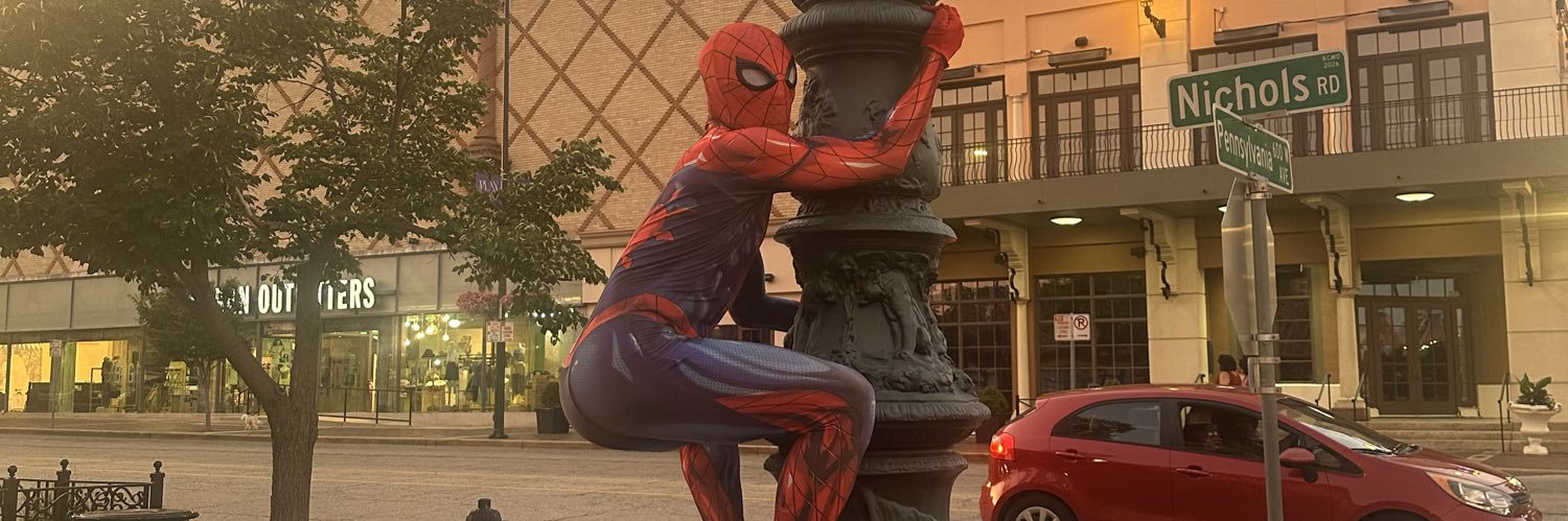 emmmattru's profile banner image