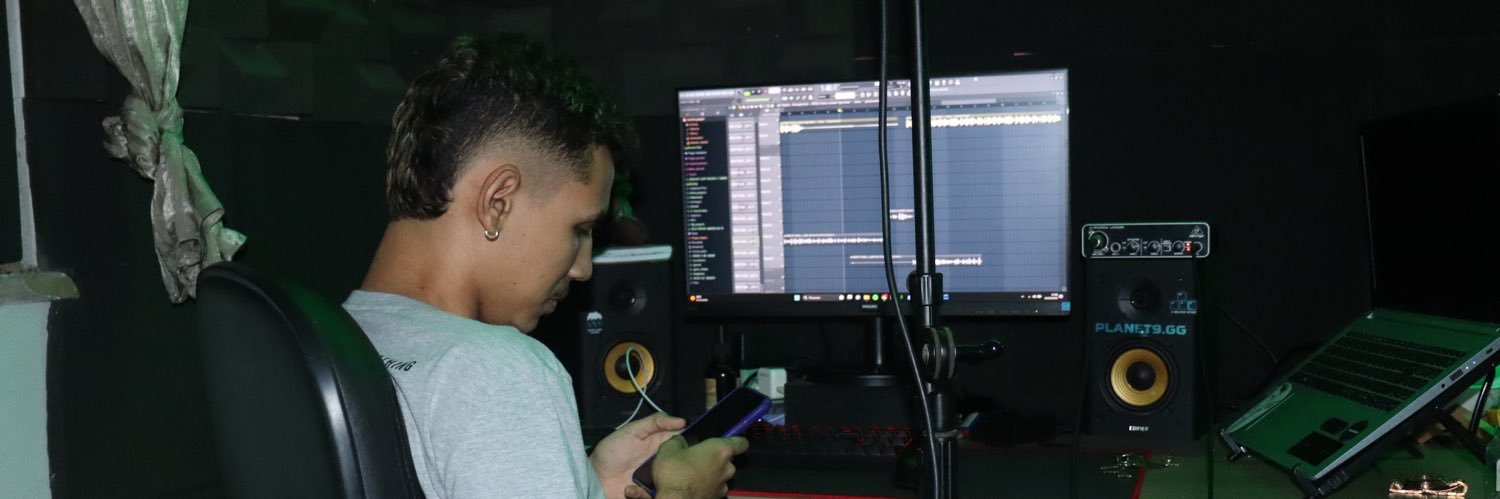 flackbeats's profile banner image
