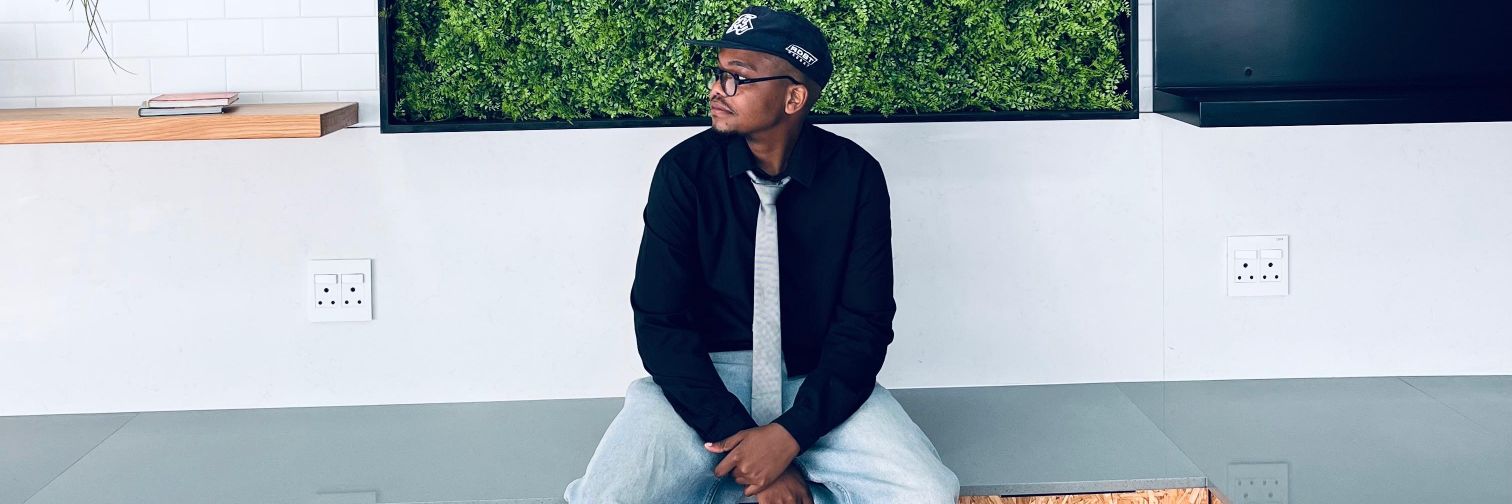 zingawinga's profile banner image