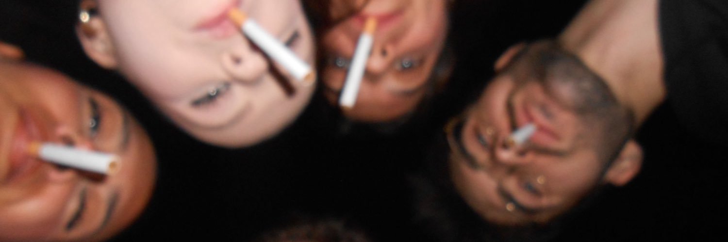 lauraapc_'s profile banner image