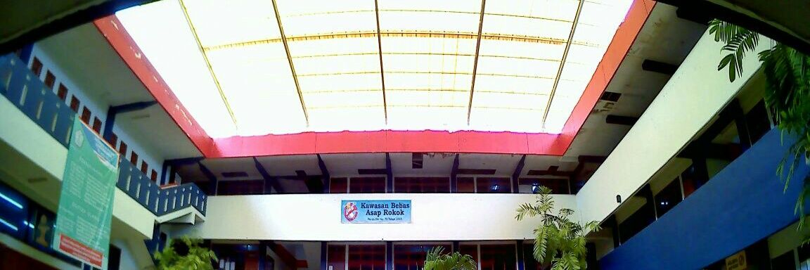 STIKOM InterStudi banner