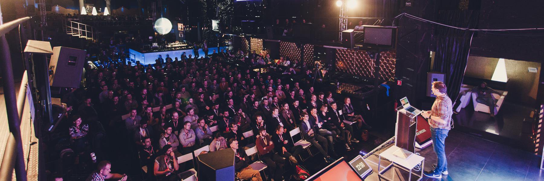 fronttrends's profile banner image