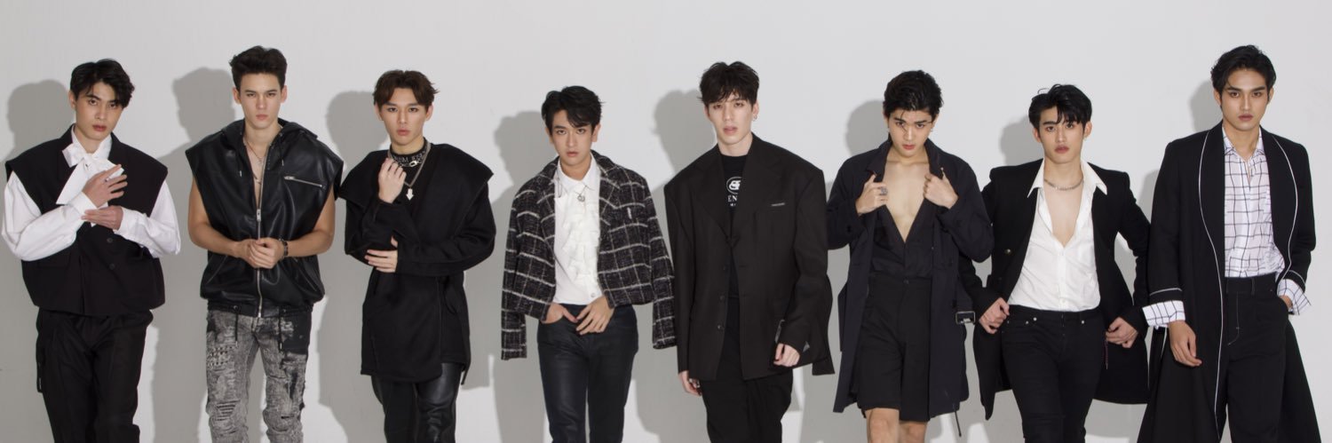 WORLD Y ENTERTAINMENT banner