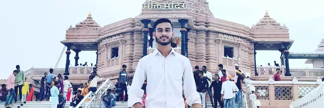 Aadarsh_Pandey_'s profile banner image