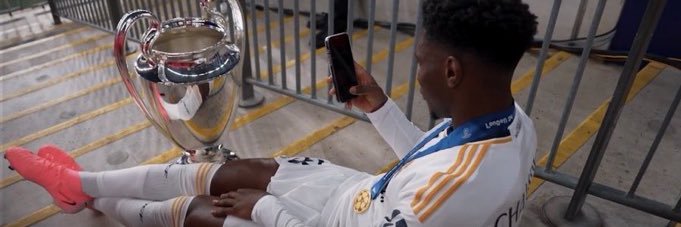 Mr Darko⛓️ banner