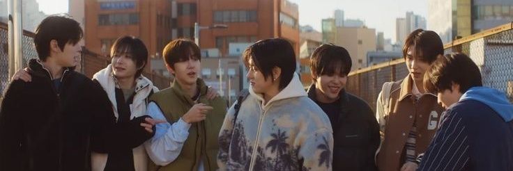 El, TWENTY🐋 banner