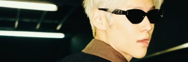 Lore banner