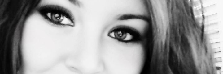 7Albika's profile banner image