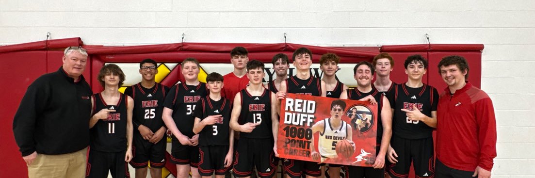 Reid Duff🪣 banner