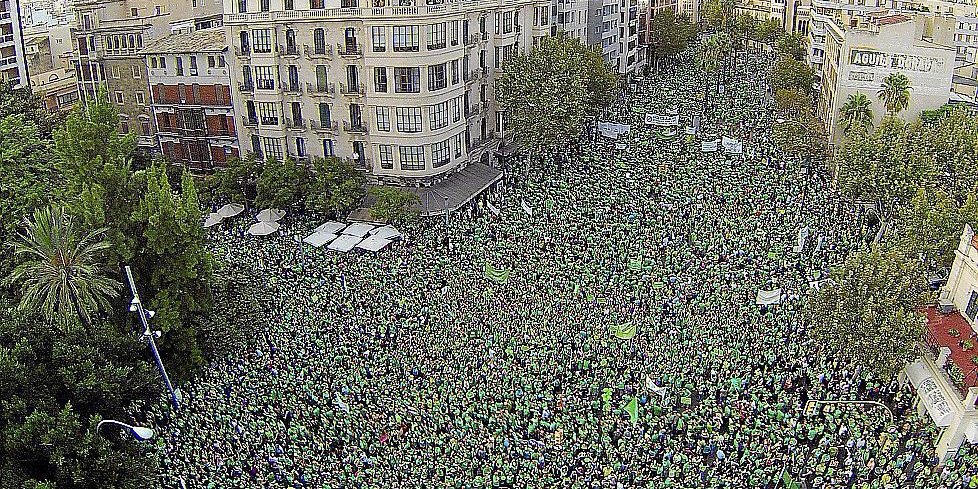 AssembleadocentsIB banner