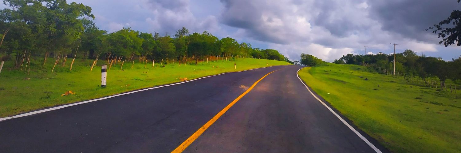 Lorena Balladares banner