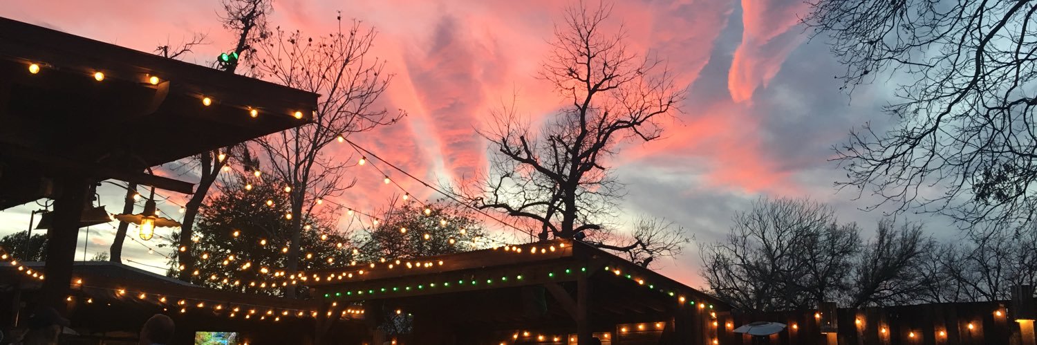 TOLE_HOUSE's profile banner image