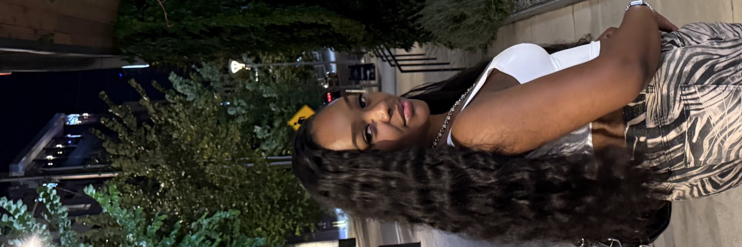CapriMonae's profile banner image