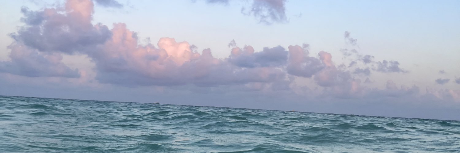 itscolumba's profile banner image
