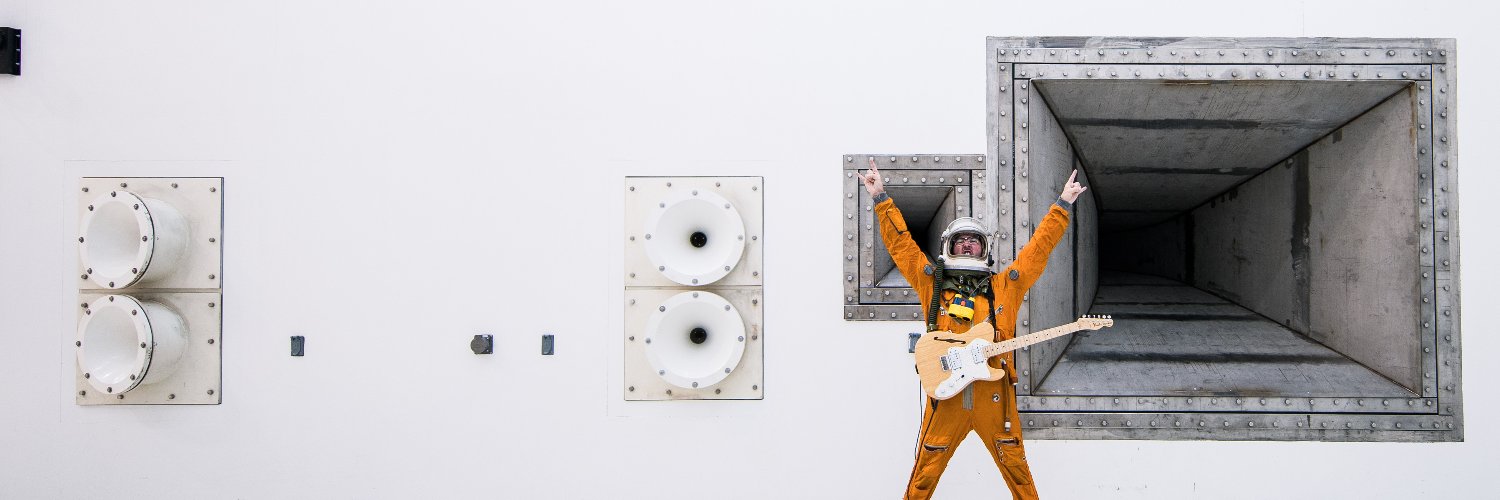 IngridRJ_'s profile banner image