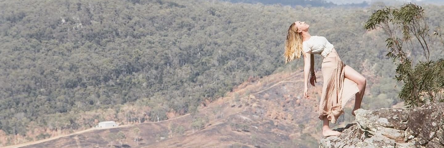Catlouiseee's profile banner image