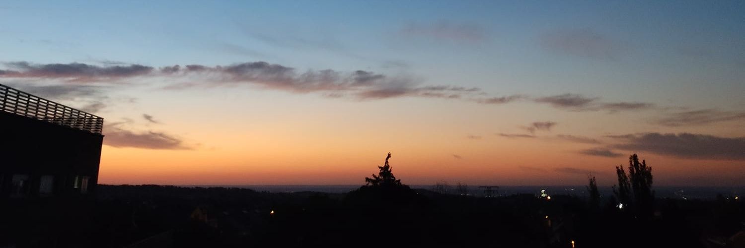 marjb05's profile banner image
