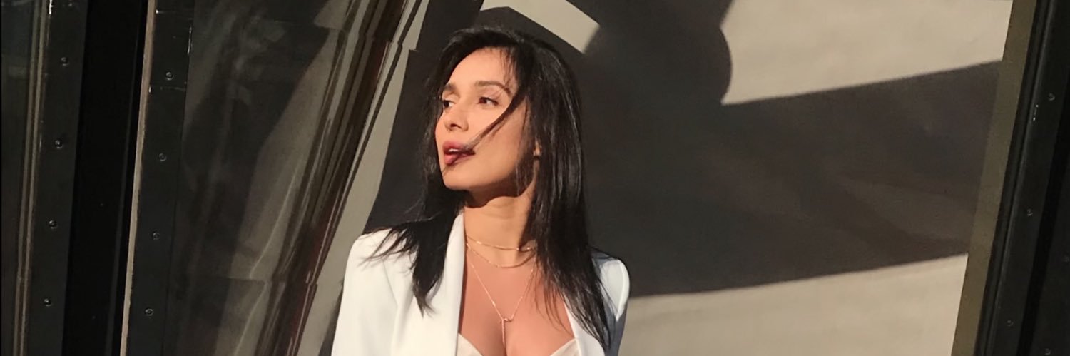 Aeshra's profile banner image