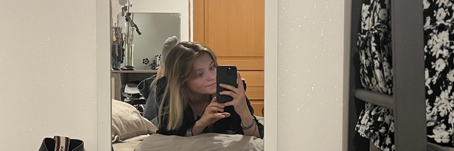 Mathild84504354's profile banner image