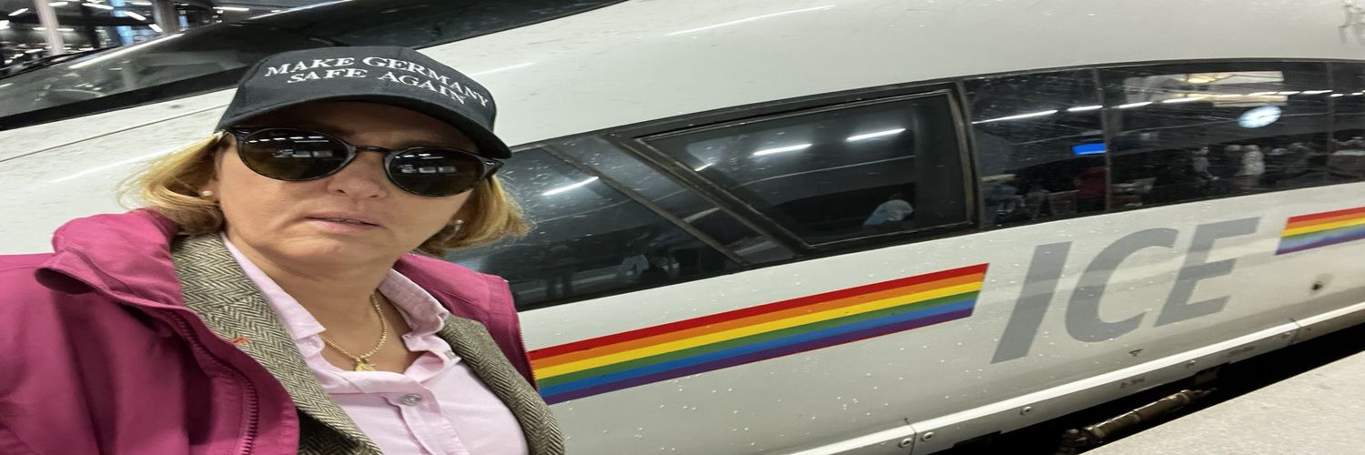 Ueber_CS's profile banner image