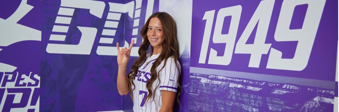 IZZY RUEDA banner