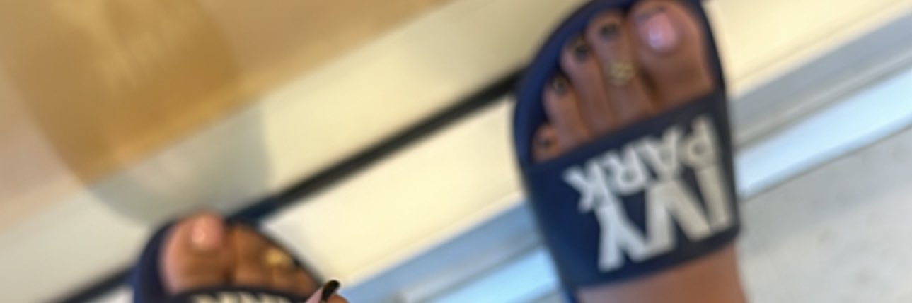 DaMama😮‍💨 banner