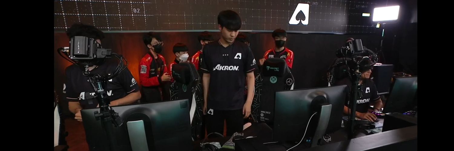 RespawnLa's profile banner image