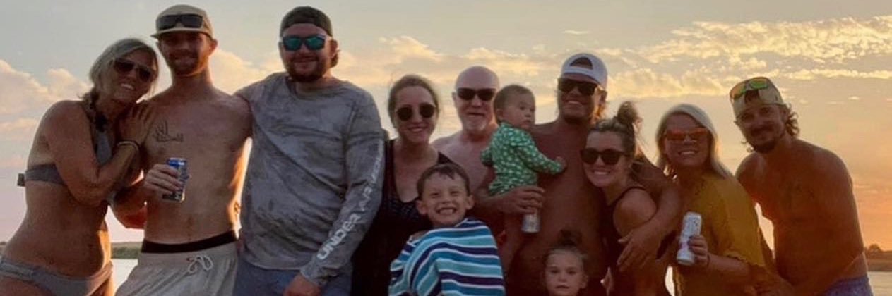 rach_schoon's profile banner image