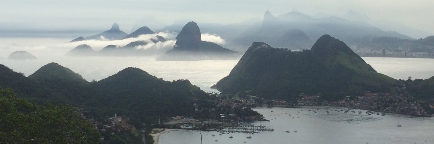 camiisborges's profile banner image