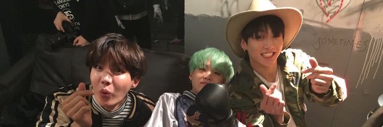 sarah⁷ ⁹ |seeing bts| banner