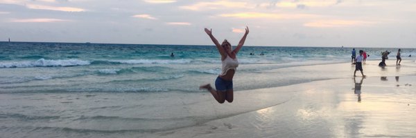 xAimieCrewex Profile Banner