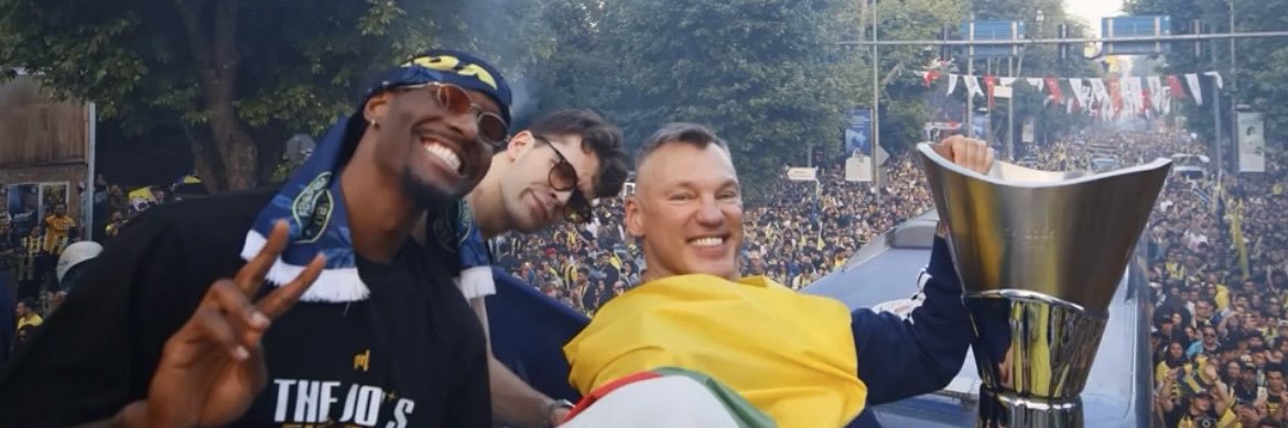 silanarincee's profile banner image