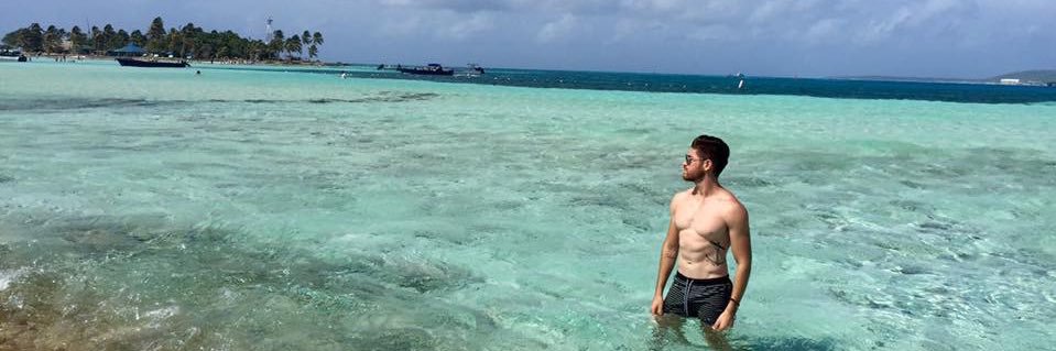 LatinRedHeadMx's profile banner image
