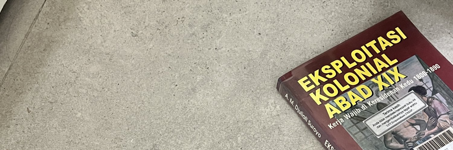 dyra’s 👑 banner