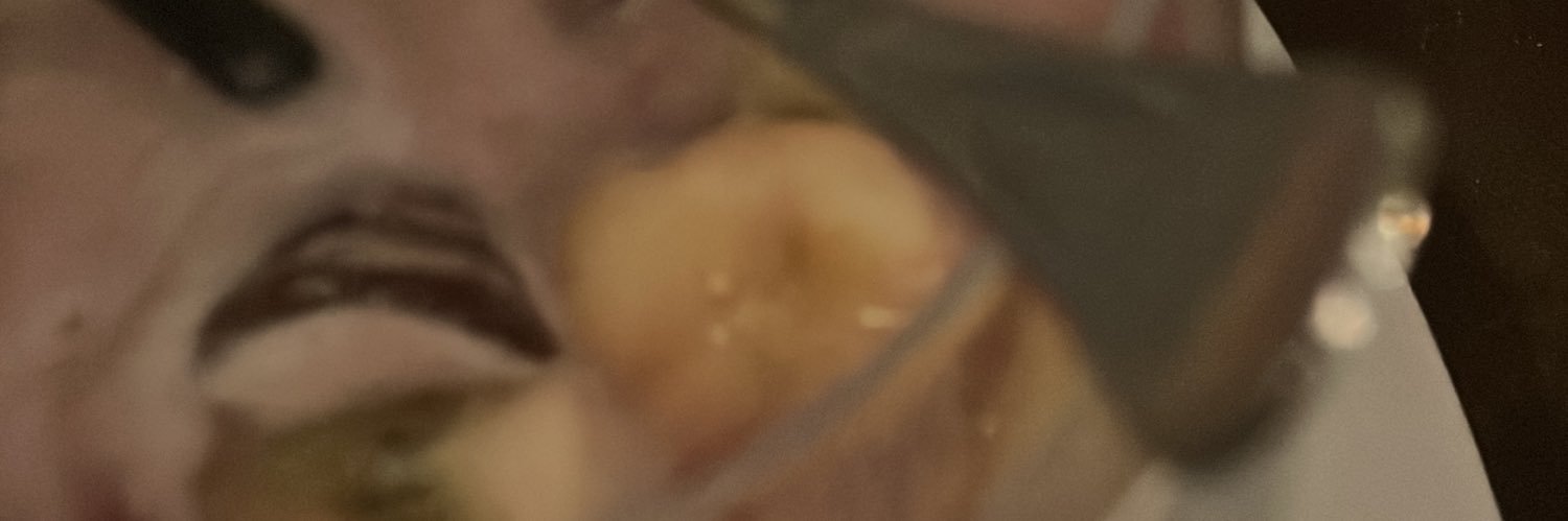 lauracoluzziii's profile banner image