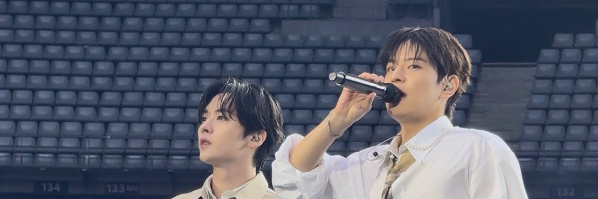 𝗽𝗮𝘂⁸ ✮ banner