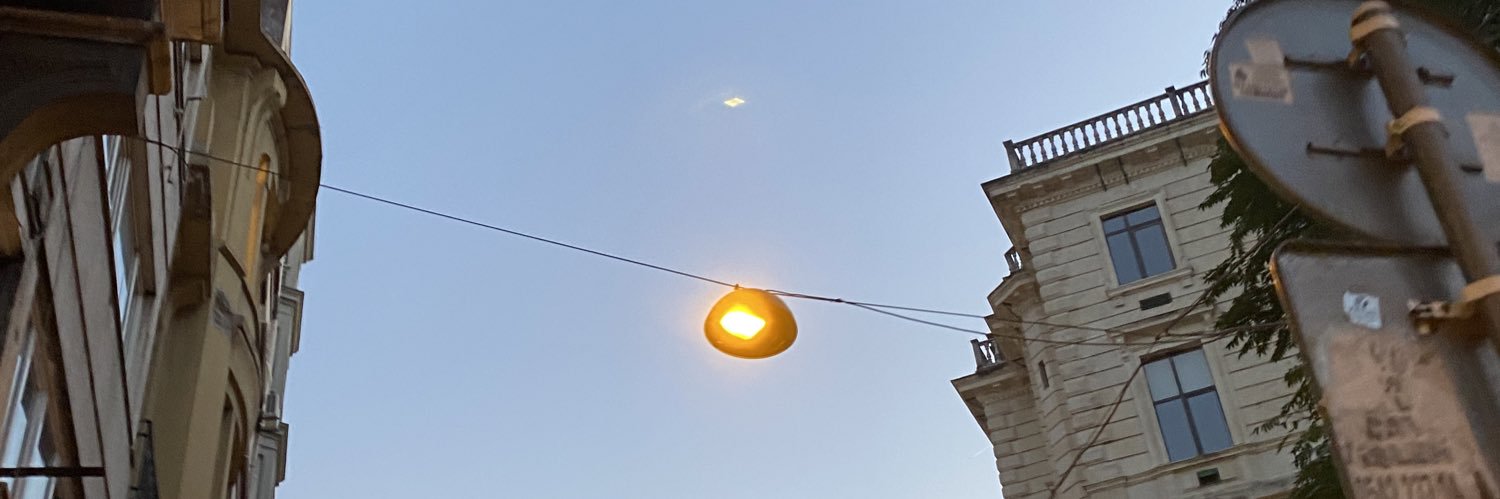 ezgydln's profile banner image