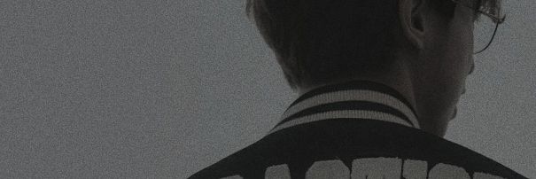 r. ☁️ banner