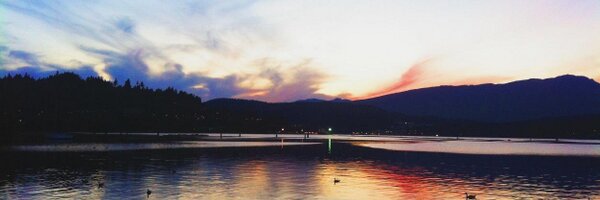 ericchow_ Profile Banner