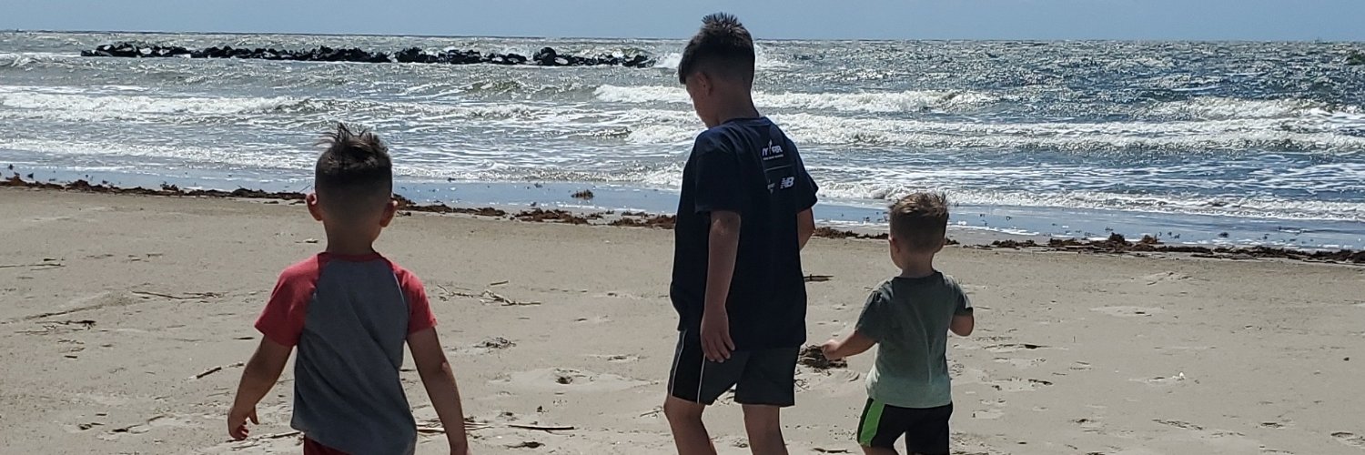 DeeJNicholas1106 banner