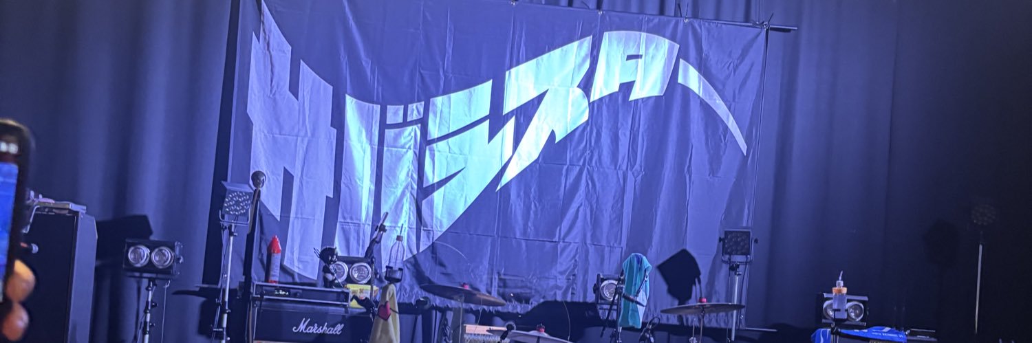 るー banner