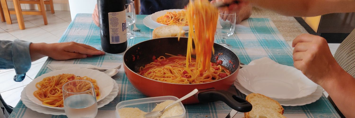 AlessDeVito's profile banner image
