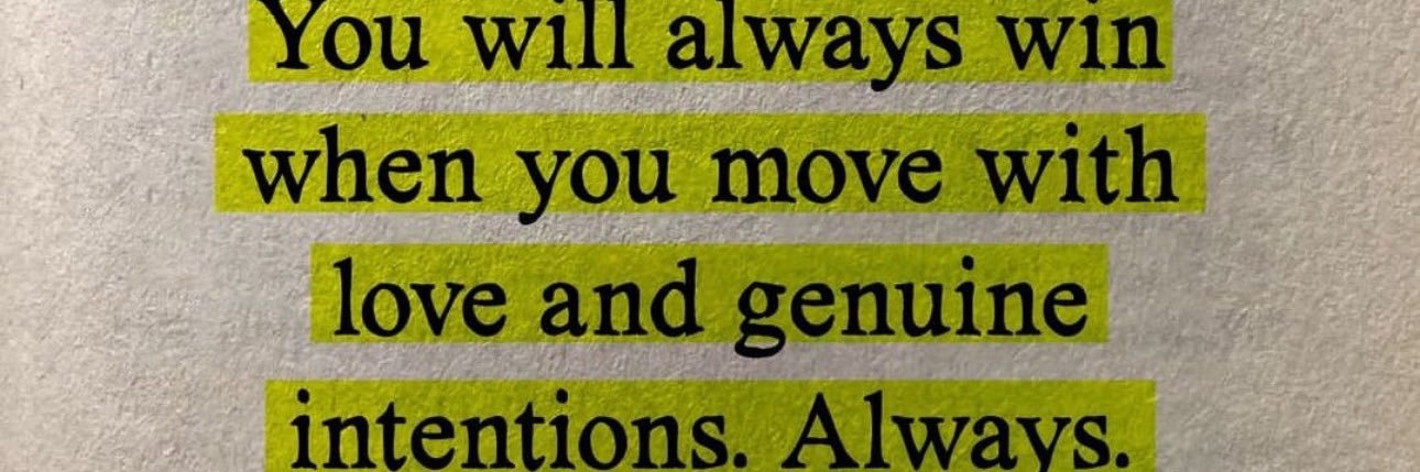 Amy G Reads📚🖊️🎓 banner