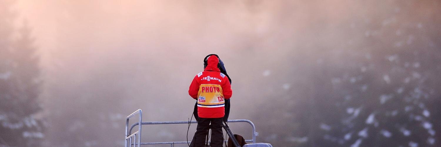 llaskow's profile banner image