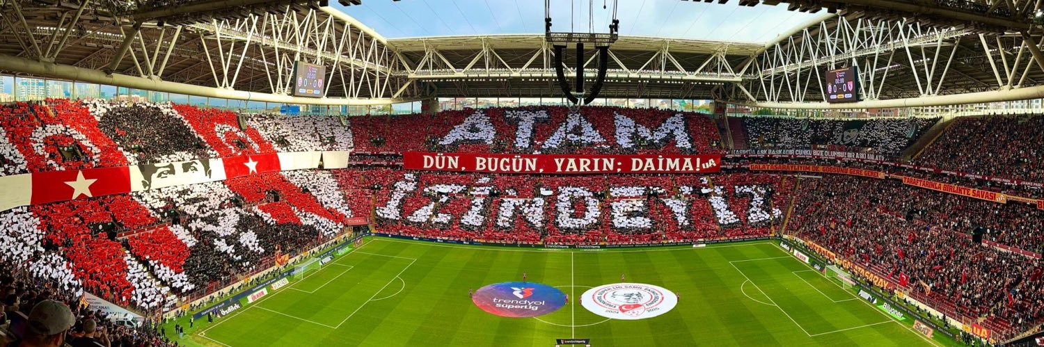 alperunal_'s profile banner image